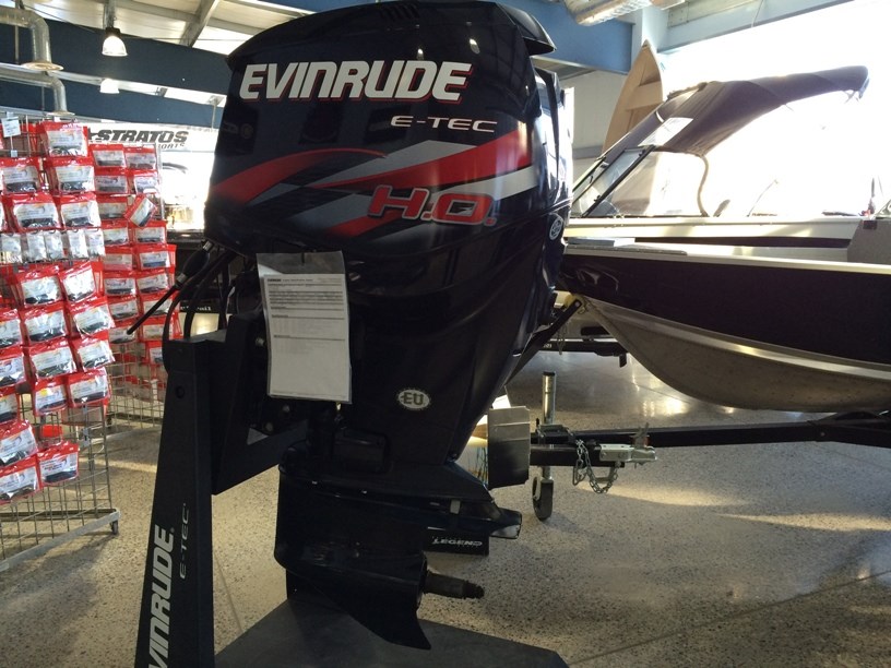 Evinrude E250DHL 250HO Blue, 20" Shaft 2012 Used Outboard for Sale